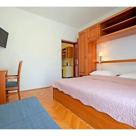 Adriana - One Bedroom A2